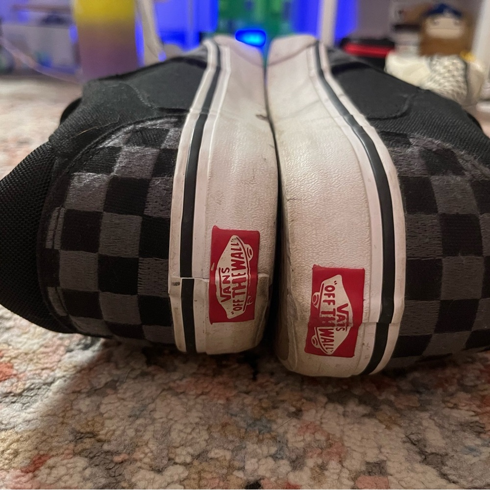 men's grey and black checkered vans - Picture 4 of 6